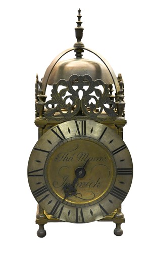 Lot 520 - A brass lantern clock signed 'Thos Moore Ipswich'
