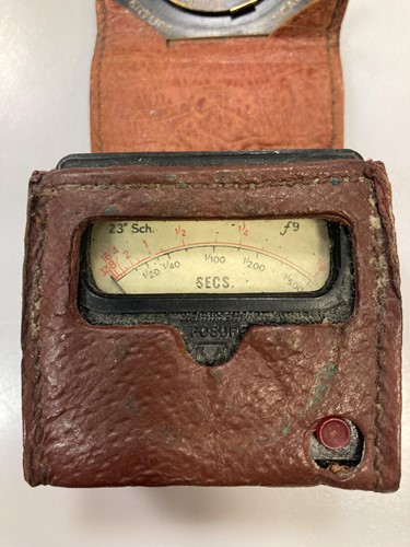 Lot 154 - Leica I camera circa 1937, no. 256477, with...