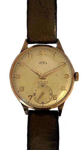 Lot 324 - Trebex - A 9ct gold wristwatch