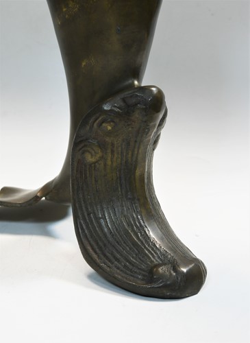 Lot 95 - A contemporary bronze model of a dolphin