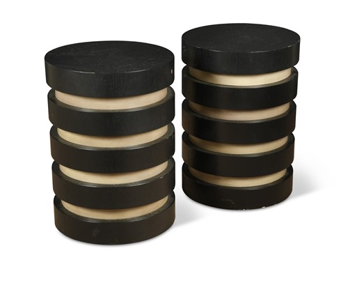 Lot 145 - A pair of Art Deco style ebonised lamp tables