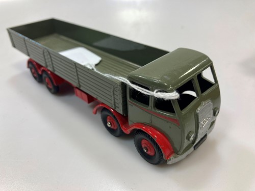 Lot 158 - Dinky Spertoys 501 Foden lorry, good in box