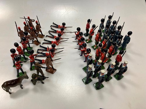 Lot 159 - A group of painted lead model soldiers,...