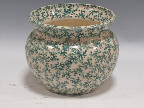 Lot 36 - Emma Bridgewater a large vase, green coral...