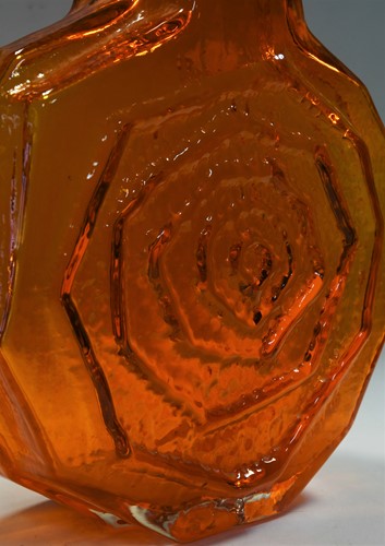 Lot 9 - Geoffrey Baxter for Whitefriars, a large tangerine glass ‘Banjo’ vase