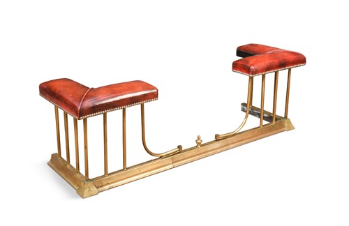 Lot 325 - An adjustable brass club fender