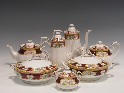 Lot 131 - An extensive service of Royal Albert ‘Lady...