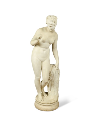 Lot 462 - After Bertel Thorvaldsen, a carved marble figure of Venus with an apple, late 19th century