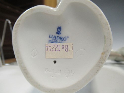 Lot 25 - Lladro wedding figurines, all from the Black...
