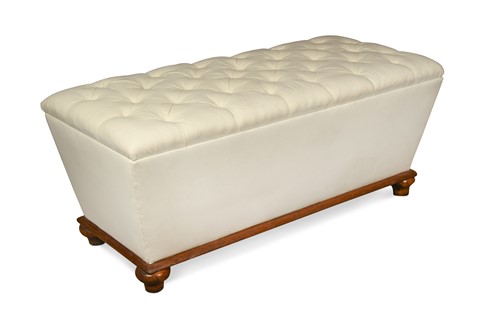 Lot 478 - A Victorian upholstered ottoman