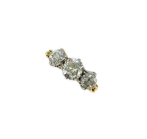 Lot 216 - A three stone diamond ring