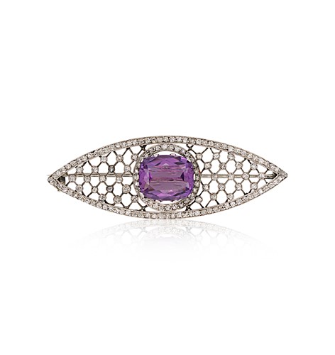 Lot 72 - An Edwardian amethyst and diamond brooch