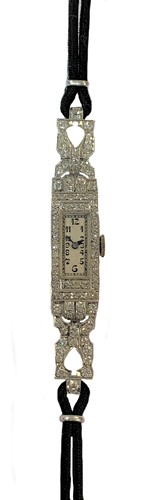 Lot 332 - Unsigned - A platinum diamond set Art Deco cocktail watch