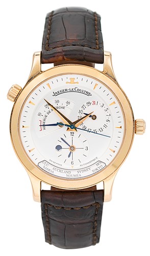 Lot 298 - Jaeger-LeCoultre - An 18ct gold 'Master Control Geographic' wristwatch