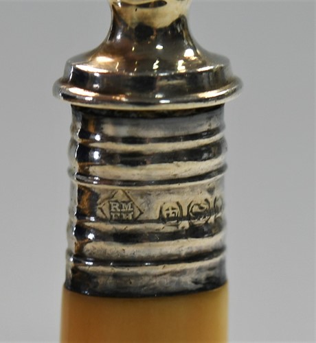 Lot 506 - A cased set of six pairs of Victorian silver fruit eaters