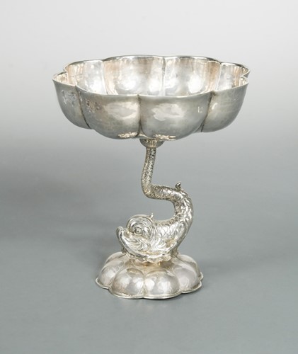 Lot 459 - An early 20th century German metalwares silver sweetmeat bowl