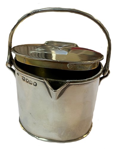 Lot 346 - A Victorian silver novelty cream pail