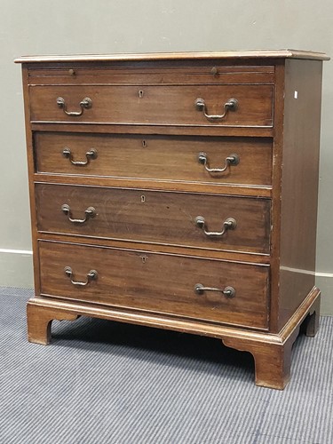 Lot 730 - A George III mahogany chest of four long...
