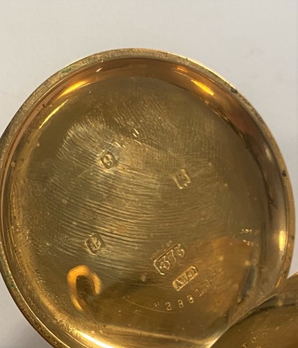 Lot 276 - Omega - A 9ct gold half hunter pocket watch