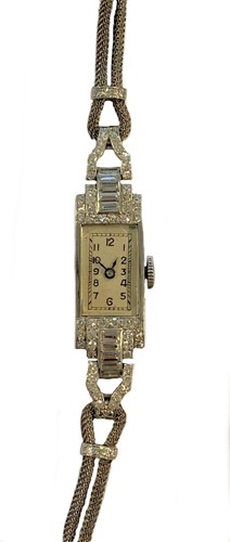Lot 331 - Unsigned - A diamond set Art Deco cocktail watch
