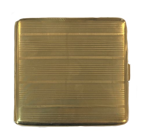 Lot 420 - A George V 9ct gold pocket cigarette case