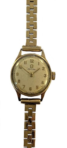 Lot 305 - Omega - A 9ct gold wristwatch on a 9ct gold bracelet