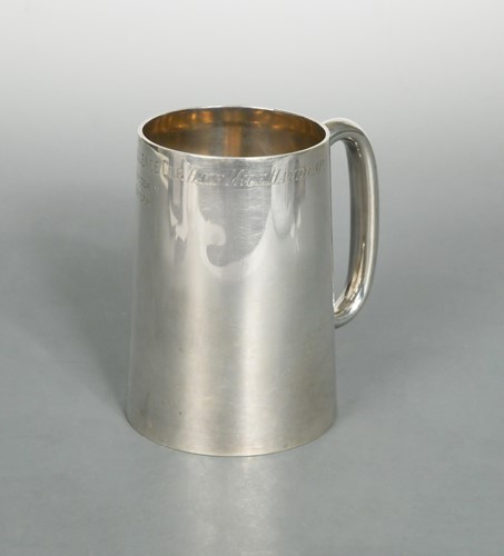 Lot 501 - A Victorian silver beer mug