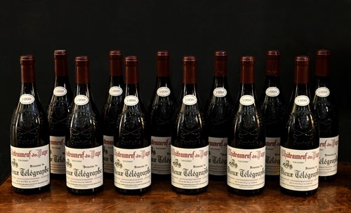 Lot 546 - Chateauneuf du Pape 'La Crau', 1998, Domaine...