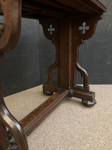 Lot 205 - A Victorian 'Puginesque' oak library table