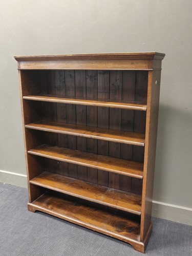 Lot 708 - An oak open bookcase, circa 1920s, 110cm wide,...