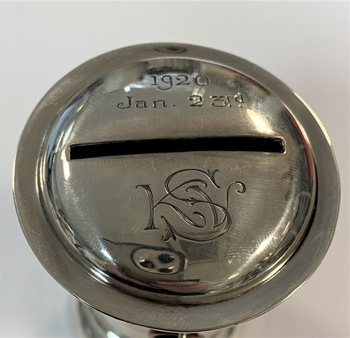 Lot 414 - A George V silver novelty money box