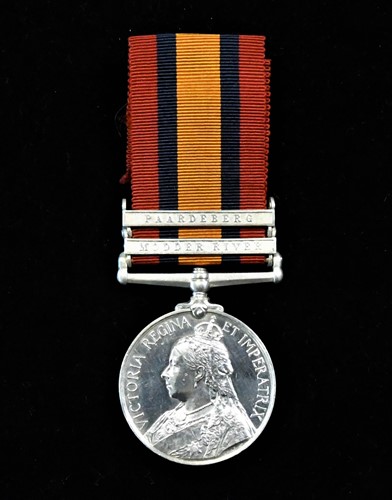 Lot 156 - A Queen's South Africa medal