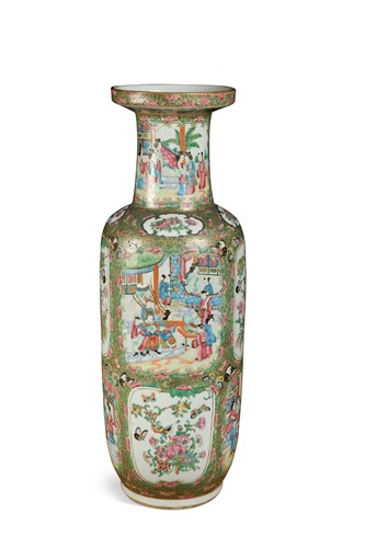 Lot 359 - A Chinese Cantonese famille rose baluster vase, late 19th century