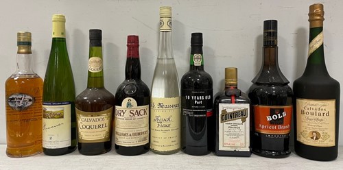 Lot 540 - Champagne, spirits and others