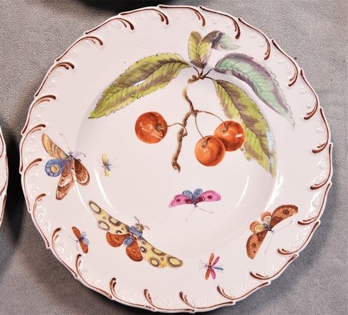 Lot 424 - Two Chelsea Derby plates, circa 1765