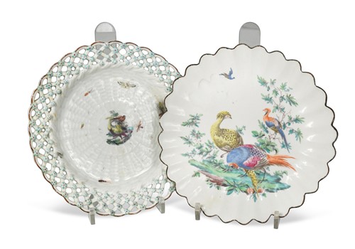 Lot 425 - A Chelsea plate, circa 1765