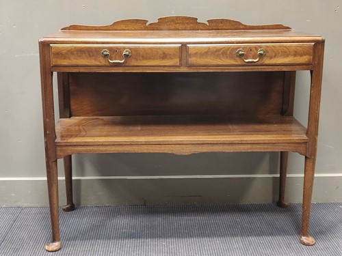 Lot 539 - An early 20th century mahogany two drawer...
