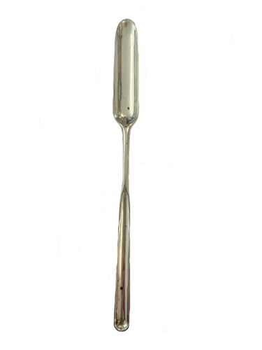 Lot 378 - A Victorian silver marrow scoop