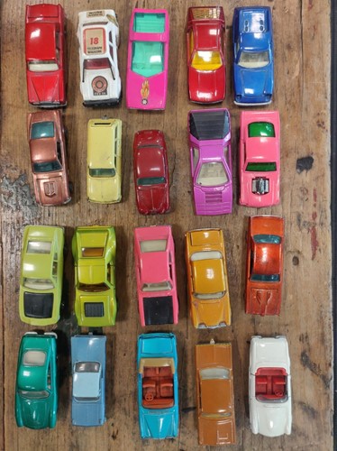 Lot 156 - A large collection of toy cars to include...