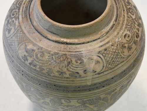 Lot 179 - A Thai Sawankhalok pottery vase, 15th/16th century