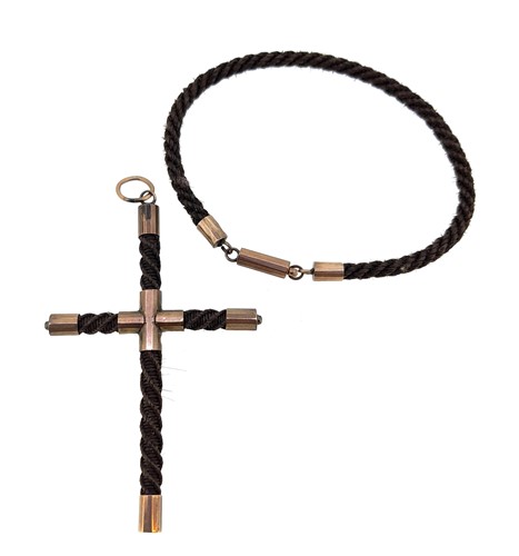 Lot 64 - A Victorian mourning hair bracelet and cross