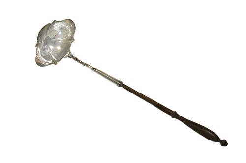 Lot 531 - A mid 18th century punch ladle