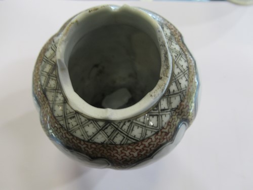 Lot 4 - Chinese ceramics 18th/19th century, to include...