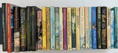 Lot 448 - LIVELY (Penelope) Collection of 7 signed or...