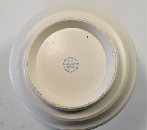 Lot 52 - Keith Murray for Wedgwood, a Moonstone 'football' vase