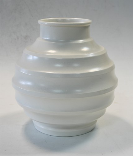 Lot 52 - Keith Murray for Wedgwood, a Moonstone 'football' vase