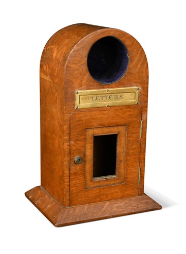 Lot 389 - A late Victorian oak country house letter box