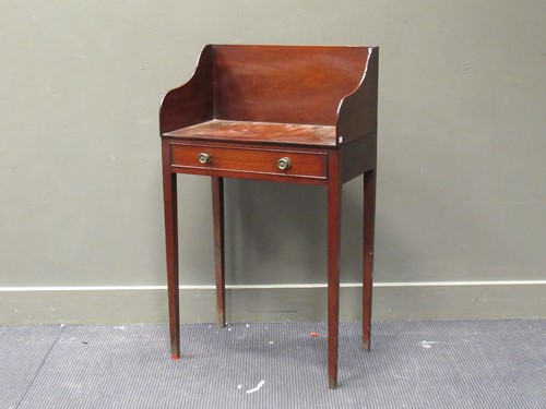 Lot 454 - A small mahogany washstand, 19th century