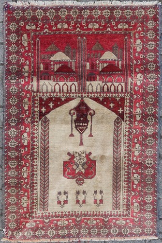 Lot 613 - A Turkish silk rug, 113 x 87cm