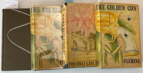 Lot 418 - FLEMING (Ian) The Man with the Golden Gun, 1st...